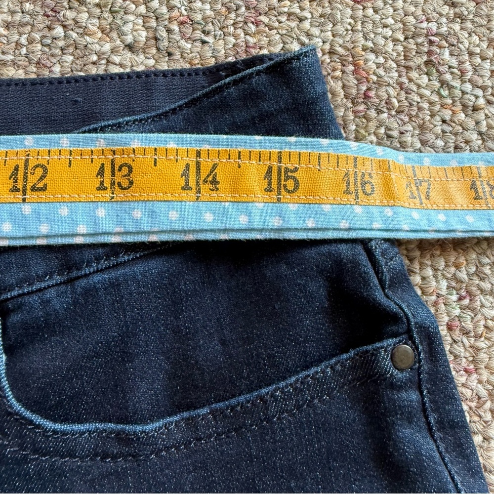 Croft & Barrow The Original Five Pocket Jean Blue Size 10 - Picture 8 of 9